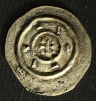 1116-1131. Denár Ag "II. István" (0,34g) T:XF patina Hungary 1116-1131. Denar Ag "Stephen II" (0,34g) C:XF patina Huszár: 84., Unger I.: 39.