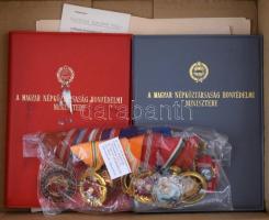 A Magyar Népköztársaság 12db-os kitüntetés sora két részletben, ismétlődő darabokkal, közte: 1954. "Kiváló Szolgálatért Érdemérem", 1956. "Árvízvédelemért Emlékérem", 1957. "Szolgálati Érdemérem" szalagsávval, 1956. "A Haza Szolgálatáért Emlékérem" arany fokozata (3x), 1956. "A Haza Szolgálatáért Emlékérem" ezüst fokozata, 1970. "Felszabadulási Jubileumi Emlékérem" szalagsávval. Több kitüntetéshez adományozói okirattal illetve viselői igazolvánnyal T:vegyes