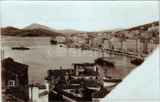 Mali Losinj, Lussinpiccolo; kikötő, Osztrák-Magyar Haditengerészet matrózai hajókon / port, K.u.k. K...