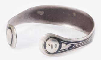 Ezüst (Ag) karperec niellós díszítéssel, 13,2g