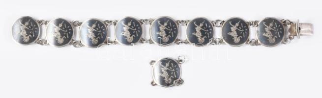 Ezüst (Ag) karkötő, jelzett, extra elemmel, niellós díszítéssel, 13,7g