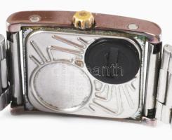 Tissot részben digitális karóra, fém szíjjal, karcokkal, 34x26mm