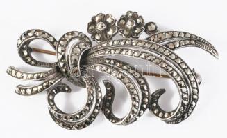 Ezüst (Ag) bross, markazitokkal, h: 5,5 cm, bruttó 11,3g