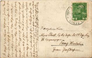 St. Aegyd am Neuwalde, Volksschule und Pfarrkirche / school, church. photo (EK)