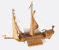 17. századi gálya sokdarabos kézműves makettje, cca 60x48 cm