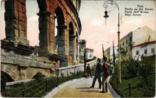 Pola, Pula; Partie an der Arena / Parte dell' Arena / Dijel Arene / amphitheatre (EB)