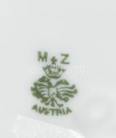 Szecessziós stílusú kiöntő, jelzett, minimális kopással, m: 16,5 cm