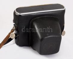 cca 1980-1990 Zenit 12XP fényképezőgép, tokban,