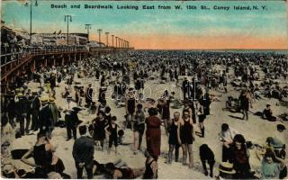Coney Island (New York City), Beach and Beardwalk Looking East from W. 15th St., beach, bathers (tea...