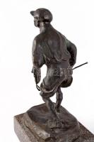 Fred Voelckerling (1872-1945): Zsoké. Patinázott bronz, jelzett, patinával, márvány talapzaton, m: 3...