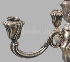 Ezüst (Ag) ötágú gyertyatartó. Jelzett, 1888 utáni német hold korona fémjel, 835 ezrelékes ezüst, al...