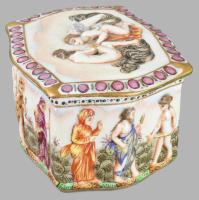 Capodimonte ékszeres doboz, fedelén és oldalán plasztikus figurákkal díszítve. Nápoly, cca 1900, jel...