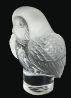 Lalique bagoly asztaldísz. Részben savmaratott kristály, címkével és gravírozással jelzett, hibátlan...