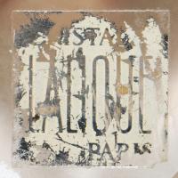 Lalique bagoly asztaldísz. Részben savmaratott kristály, címkével és gravírozással jelzett, hibátlan...