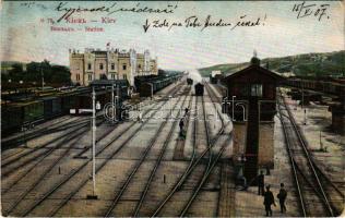 1907 Kiev, Kyiv, Kiew, Kijev; Station / railway station, train, locomotive (EB)