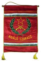 Kiváló szakasz katonai selyem zászló 56x38 cm, foltos, de jó állapotú