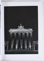 Beke László et al.: Hérics Nándor: Magán plakát. DEDIKÁLT! Bp., é.n., Hérics Neon Design Kft. Gazdag...