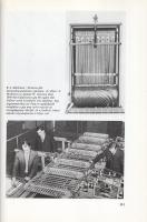 Goldstine, Herman Heine: 
A számítógép Pascaltól Neumannig. (Aláírt.)
Budapest, 1987. Műszaki Köny...