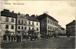 Tarnów, Plac Sobieskiego, Apteka, Szkola Muzyczna / square, pharmacy, music school, Rembrandt photog...