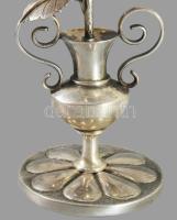Ezüst (Ag) napraforgó alakos besamin tartó. Bécs, 1859, 13 latos ezüst, m: 24 cm, 305g /// Silver (A...