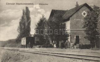 Mezőkomárom vasútállomás