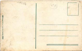 Gorizia, Görz; Fontana sull Monte Santo / Brunnen auf dem Monte Santo / square, well, fountain (worn...