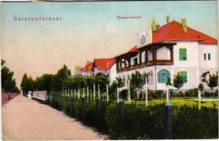 1924 Balatonföldvár, Strand részlet, villa. Gerenday Gyula kiadása (EK)
