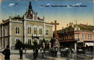 1918 Újvidék, Novi Sad; Püspöki rezidencia, villamos / bishop's residence, tram (kopott sarkak ...