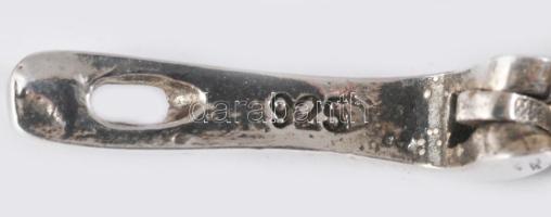 Ezüst(Ag) fülbevalópár zöld kővel, jelzett, h: 3,5 cm, bruttó: 8,65 g