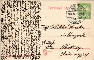 1911 Besztercebánya, Banská Bystrica; Mátyás tér a régi várral. Bánovszky és Dohnányi kiadása / squa...