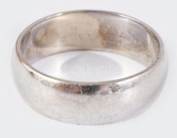 Fehérarany (Au) gyűrű, 14k, m:51, 3,57g