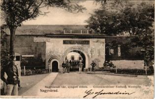Nagyvárad, Oradea; A vár nyugati oldala, K.u.K. katonák. Kiadja Helyfi László / Grosswardeiner Festu...