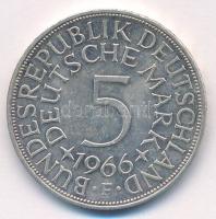 Német Szövetségi Köztársaság 1966F 5M Ag T:AU patina
Federal Republic of Germany 1966F 5 Mark Ag C:...