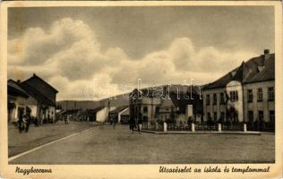 1940 Nagyberezna, Velykyi Bereznyi, Velky Berezny; utcarészlet az iskola és templommal. Moskovits Iz...