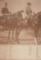 1901 Ferenc József császár katonai vezetőkkel hadgyakorlaton. Nagyméretű, feliratozott fotó, altábor...