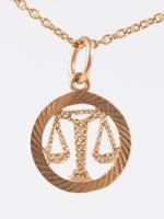 14k arany (Au) mérleg medálos nyaklánc, jelzett, Péznverő, 3,45 g