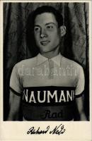 Richard Nedo, der Dresdener Dauerfahrer, fährt nur das gute Naumann-Rad / German cyclist