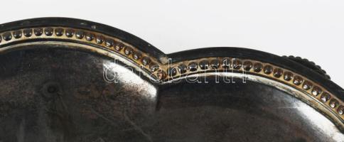 Christofle antik monogramos ezüstözött kínáló, középső fogója nélkül, jelzett, d: 31,5 cm