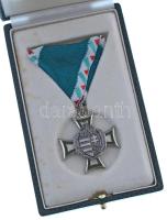 1992. "Honvédelemért Kitüntető Cím II. osztálya" zománcozott ezüstözött kitüntetés mellsza...