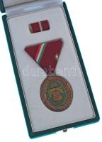 2002. "Az Aranykor Kitüntető Cím bronz fokozata" zománcozott, bronz kitüntetés mellszalago...