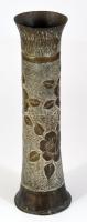 Antik bronz töltényhüvely váza, növényi díszítéssel, m: 26 cm
