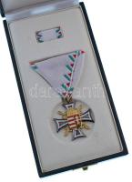 1996. "A Tiszti Szolgálati Jel III. fokozata" zománcozott, aranyozott és ezüstözött kitünt...