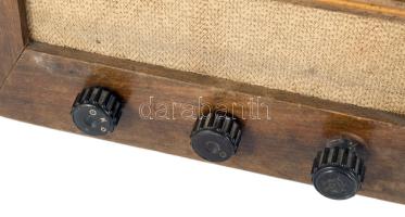 Orion Typ 115A Néprádió, kopásnyomokkal, 24x30x17 cm dugvilla nélkül