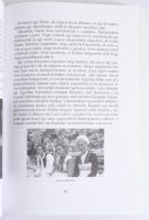 Staller Ilona - Scherer Zsuzsa: Cicciolina. Tabuk nélkül. Bp., é.n., Budapest-Print Kft. Fekete-fehé...