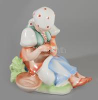 Zsolnay libát tömő lányka, Kézzel festett, jelzett, hibátlan 17 cm