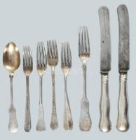 Ezüst (Ag) evőeszközök, nettó 204 g + ezüst nyelű kések. Dianás jelzéssel