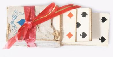 Miniatűr kártyapakli, 3,5x3 cm