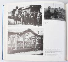 150 éves a magyar vasút 1846-1996. Szerk.: Mezei István. Bp.,(1996), MÁV, 479 p. Gazdag képanyaggal ...