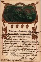 1904 Dombornyomott szecessziós képeslap: olvasó hölgyek, makkok / Art Nouveau, Emb. postcard with re...