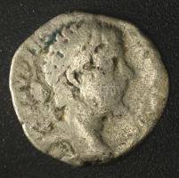 Római Birodalom 150-300 k. / ? / Róma / Denarius Ag (2,35g) T:F
Roman Empire 150-300 cca. / ? / Rom...